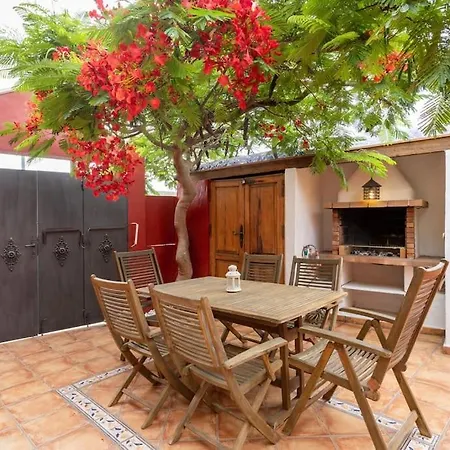 Hébergement de vacances Rural House With Traditional Architecture S. Xix