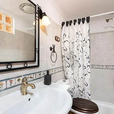 בית נופש Rural House With Traditional Architecture S. Xix סנטה קרוז דה טנריף